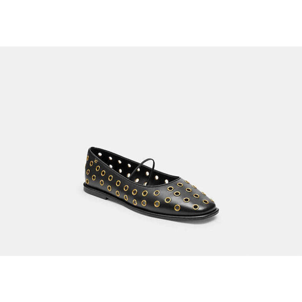 Emilia Mary Jane With Grommets